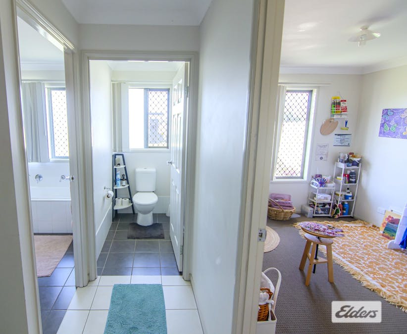 12 Vowles Street, Miles, QLD, 4415 - Image 15