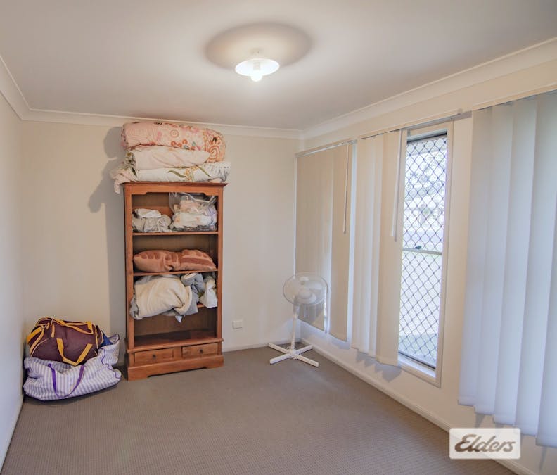 12 Vowles Street, Miles, QLD, 4415 - Image 14