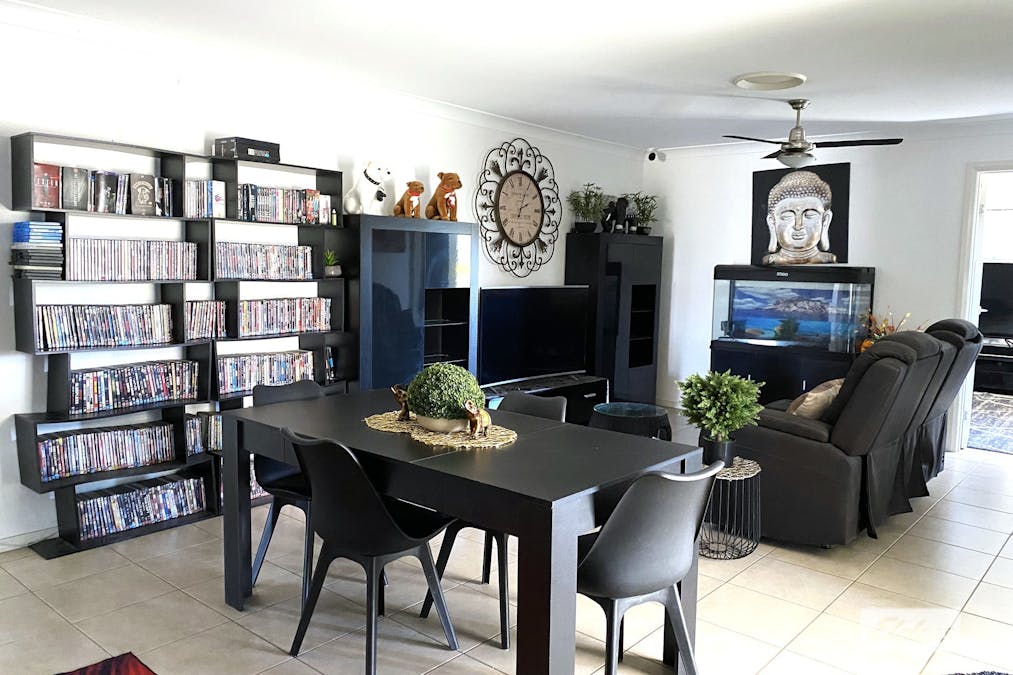 25 Cypress Pines Drive, Miles, QLD, 4415 - Image 3