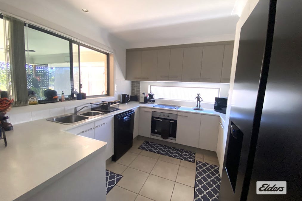 25 Cypress Pines Drive, Miles, QLD, 4415 - Image 4