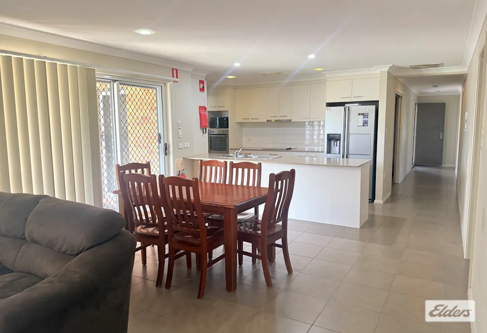 13 Layne Crescent, Chinchilla, QLD, 4413 - Image 9