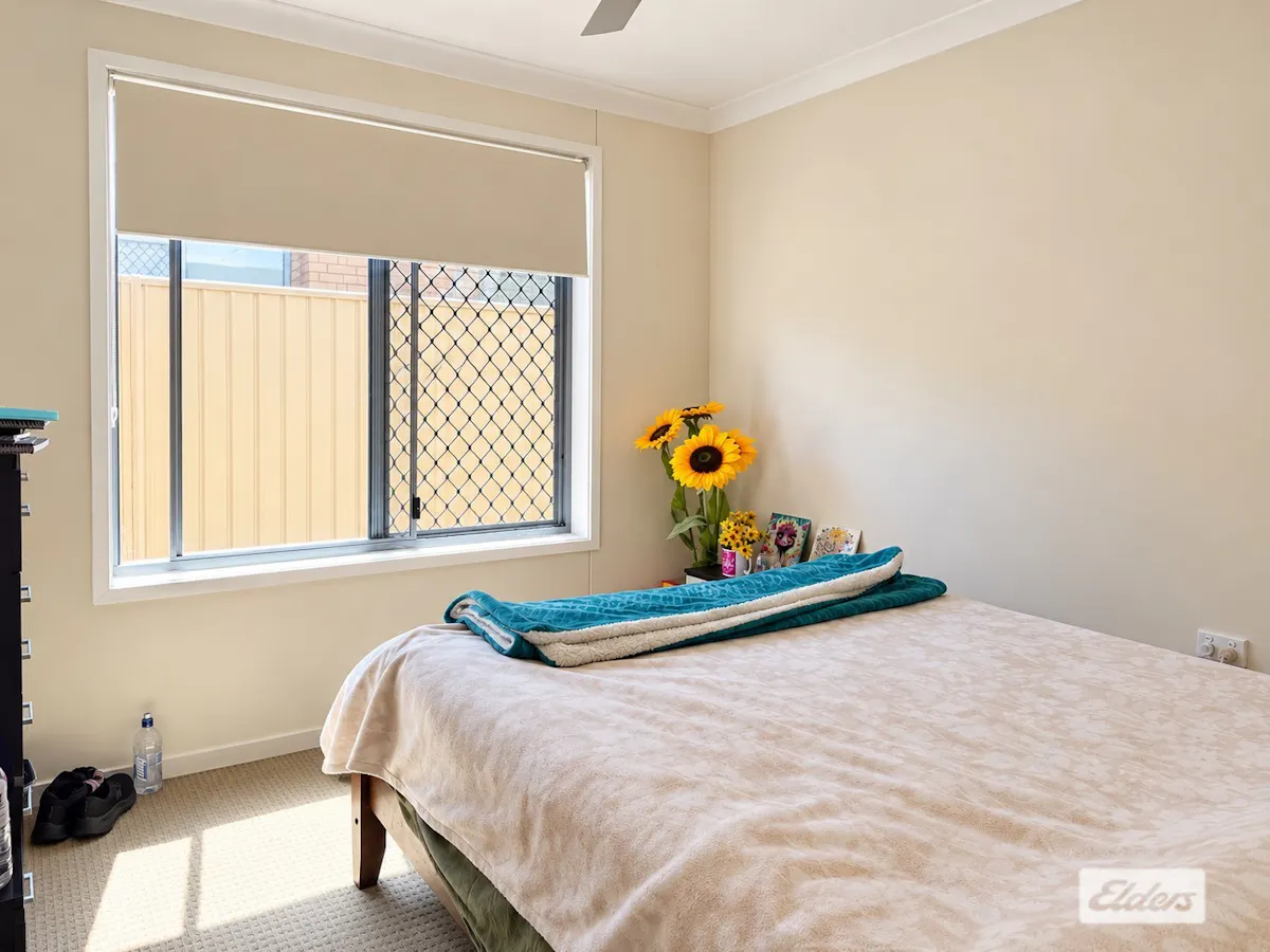 1/21 Ellem Drive — photo 6 of 11