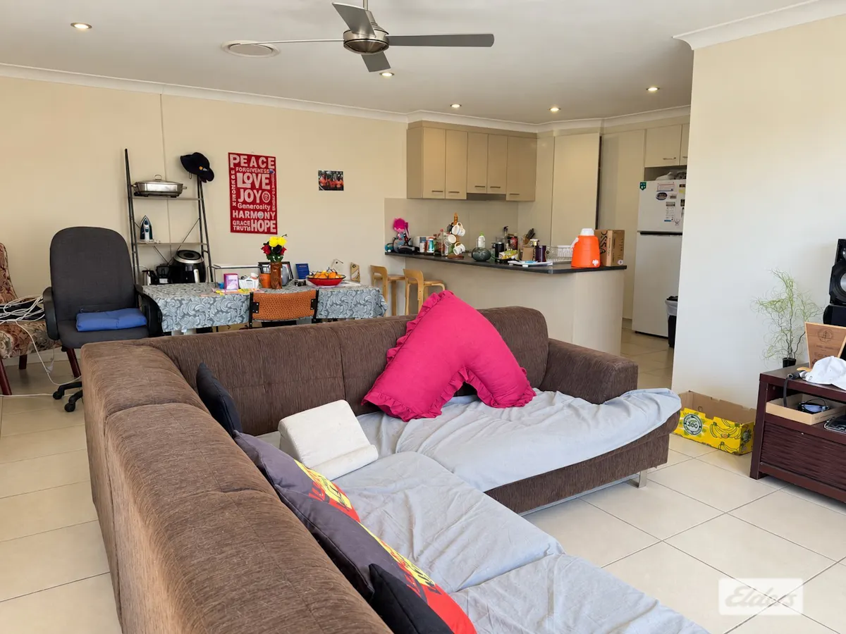 1/21 Ellem Drive — photo 2 of 11