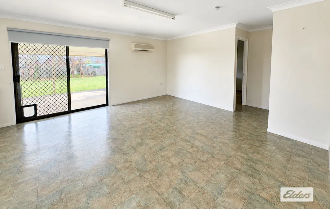 10 Scouller Street, Chinchilla, QLD, 4413 - Image 2