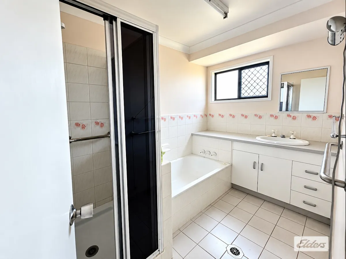 10 Scouller Street — photo 4 of 5