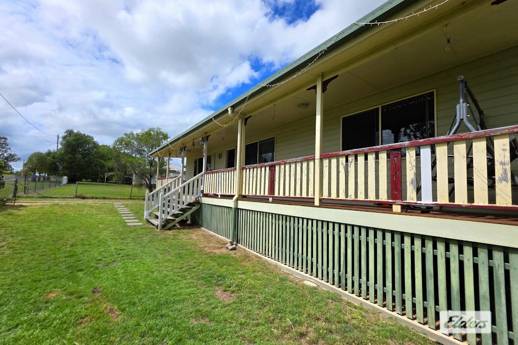 10 Pulford Street, Wandoan, QLD, 4419 - Image 2