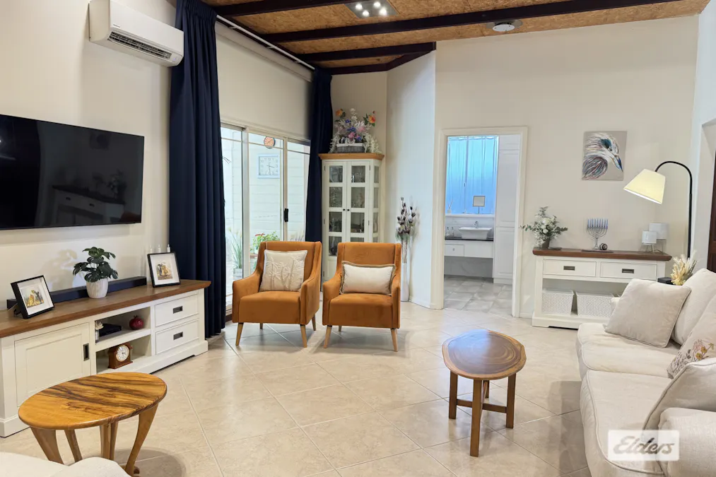 14 Evans Street, Chinchilla, QLD, 4413 - Image 3