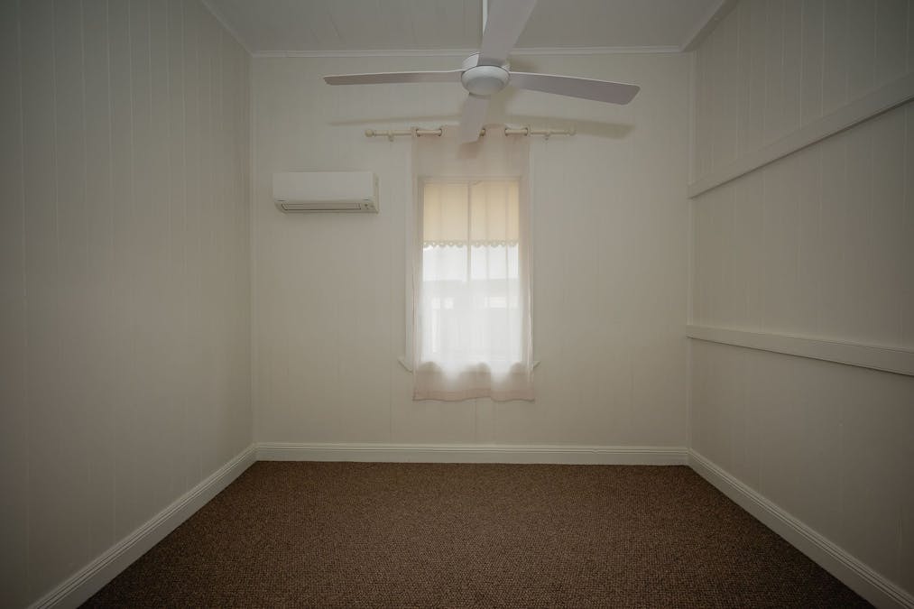 28 Feather Street, Roma, QLD, 4455 - Image 19