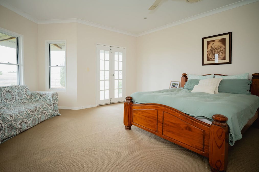 36 Richardsons Lane, Roma, QLD, 4455 - Image 11