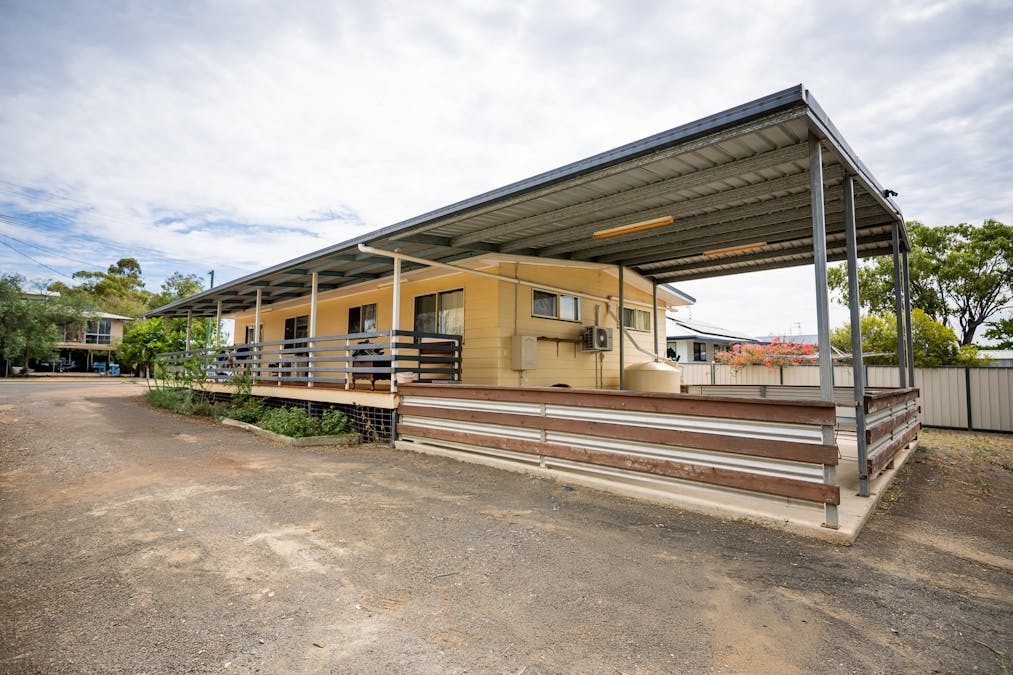 15 Robusta Drive, Roma, QLD, 4455 - Image 1