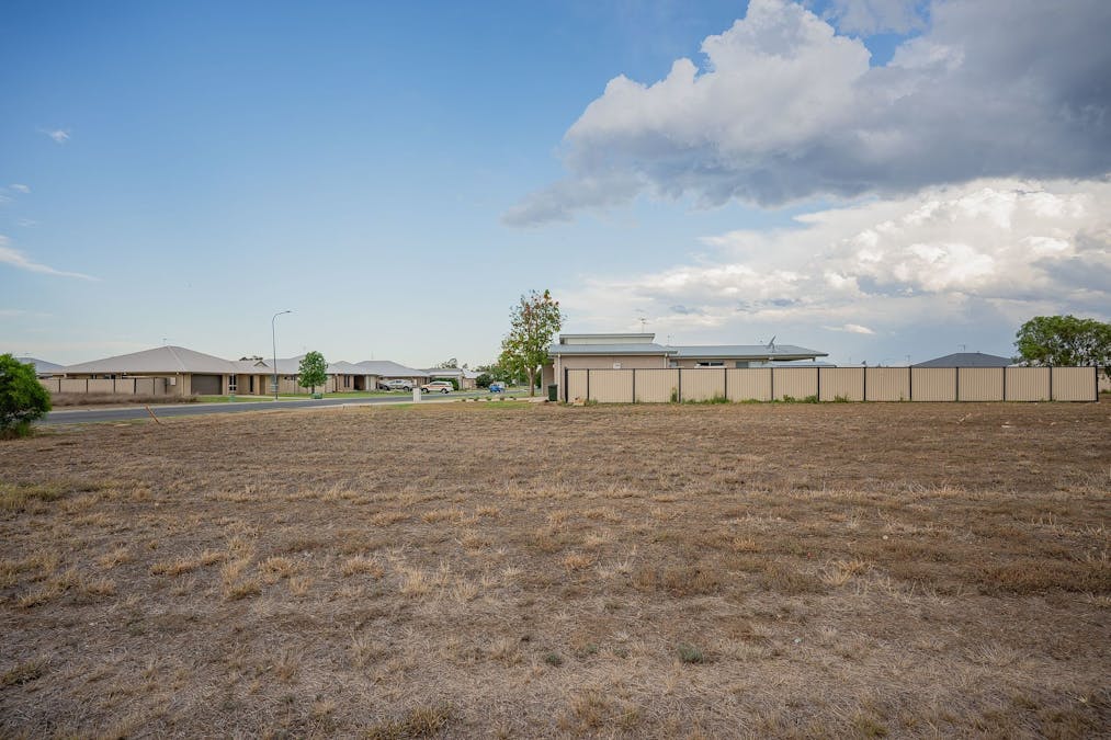 Roma, QLD, 4455 - Image 3