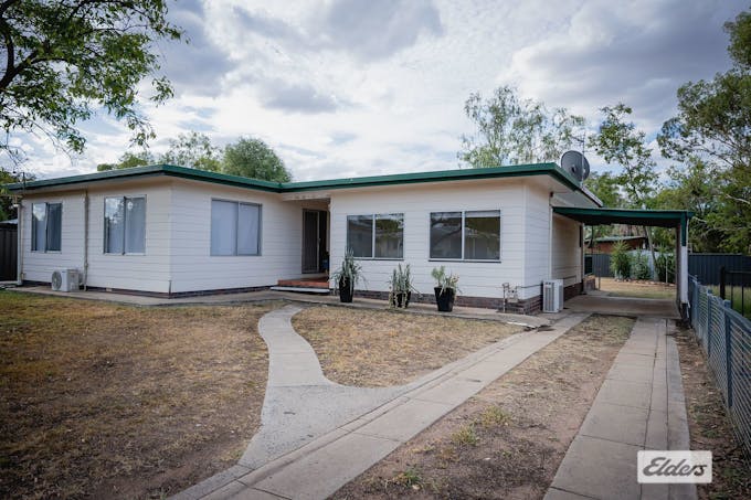 9 Howard Street, Roma, QLD, 4455 - Image 1