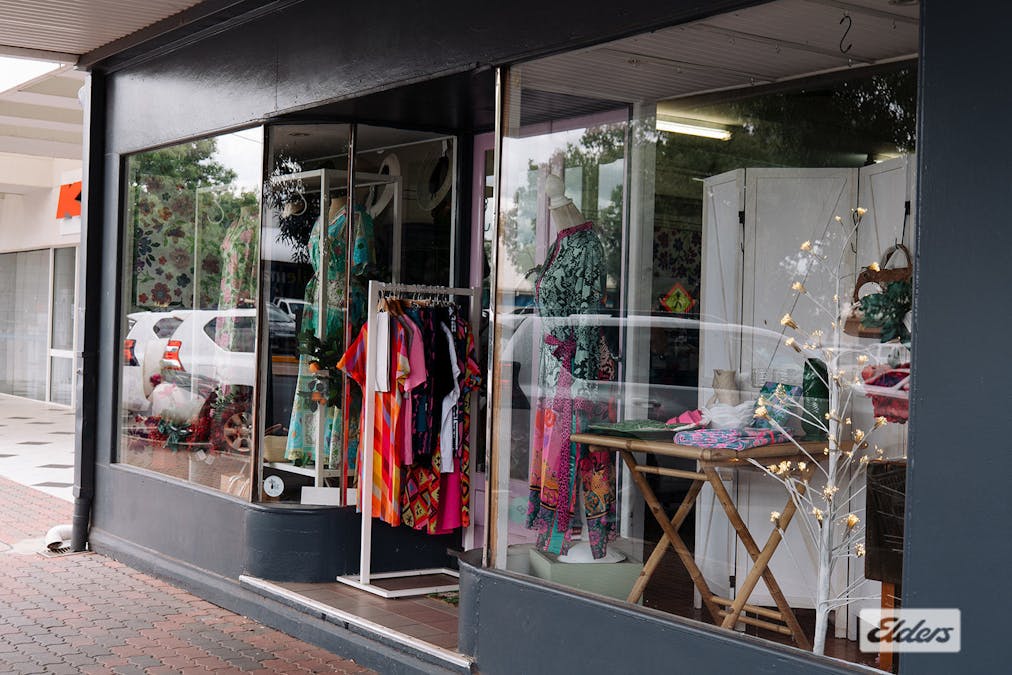 54 Wyndham Street, Roma, QLD, 4455 - Image 2