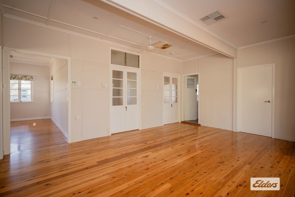 14 Crawford Street, Roma, QLD, 4455 - Image 3