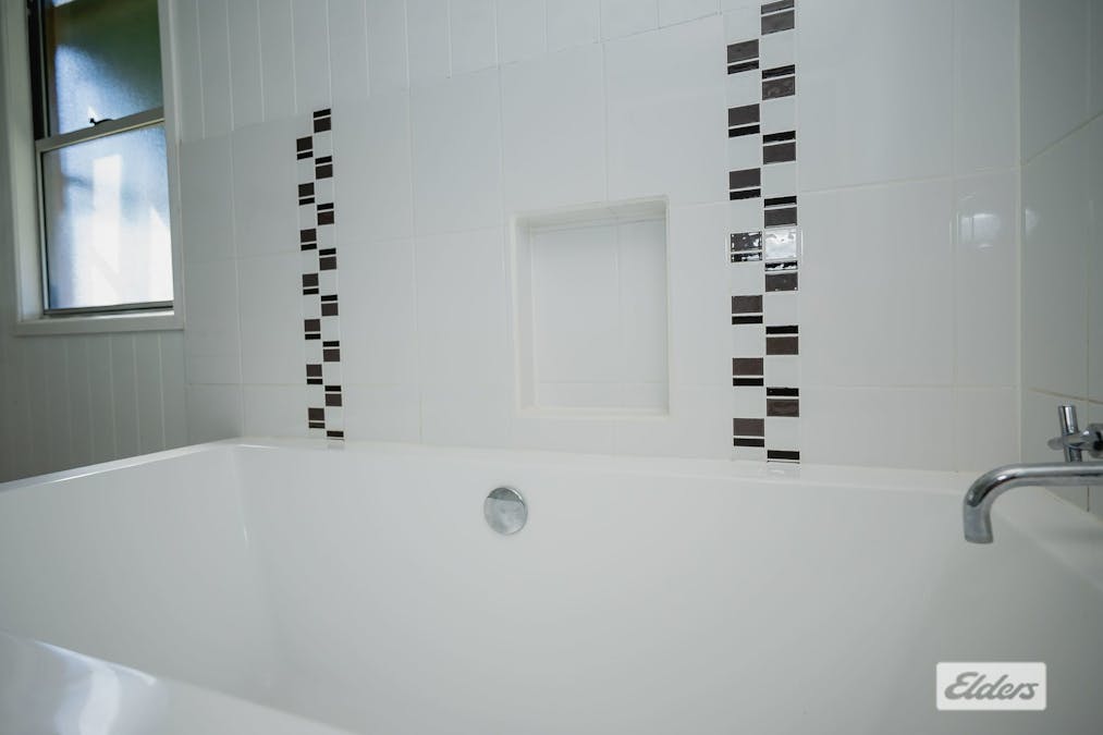 53-55 Northern Road, Roma, QLD, 4455 - Image 13