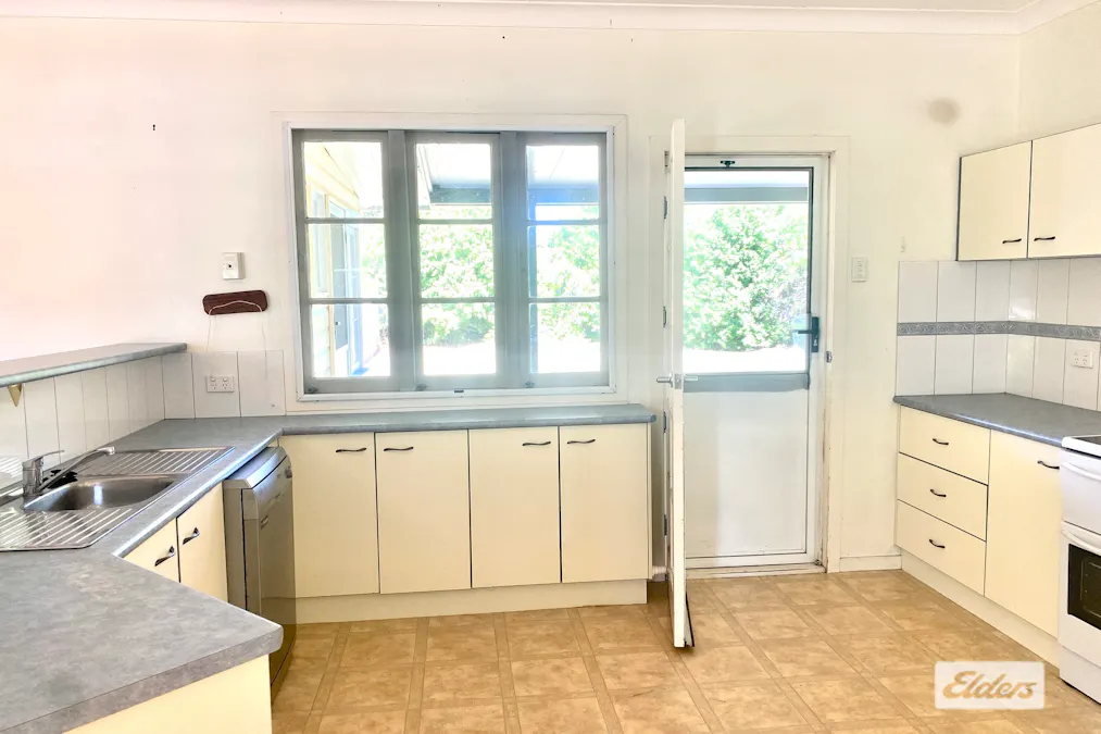 12 Inverai Road, Chinchilla, QLD, 4413 - Image 9