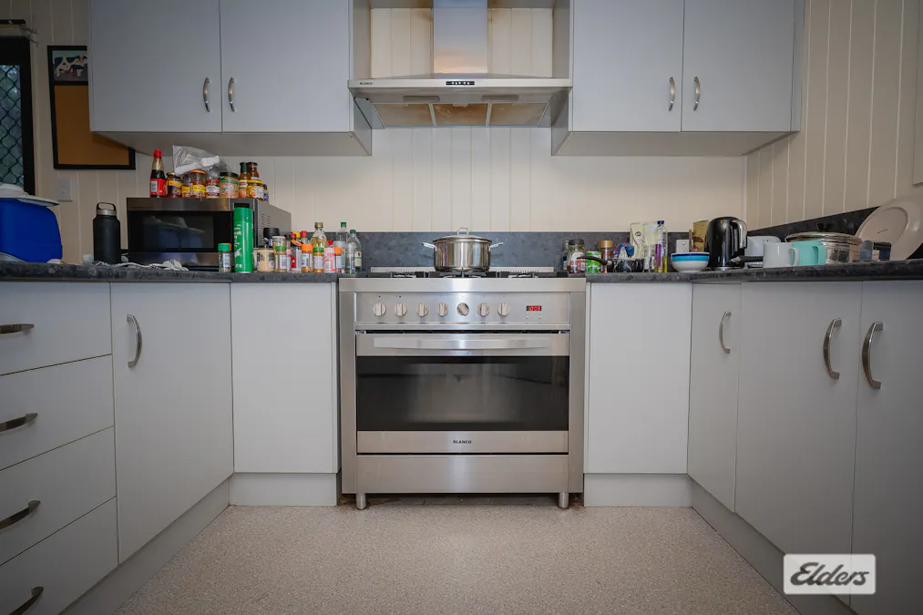 27A Allen Street, Roma, QLD, 4455 - Image 5