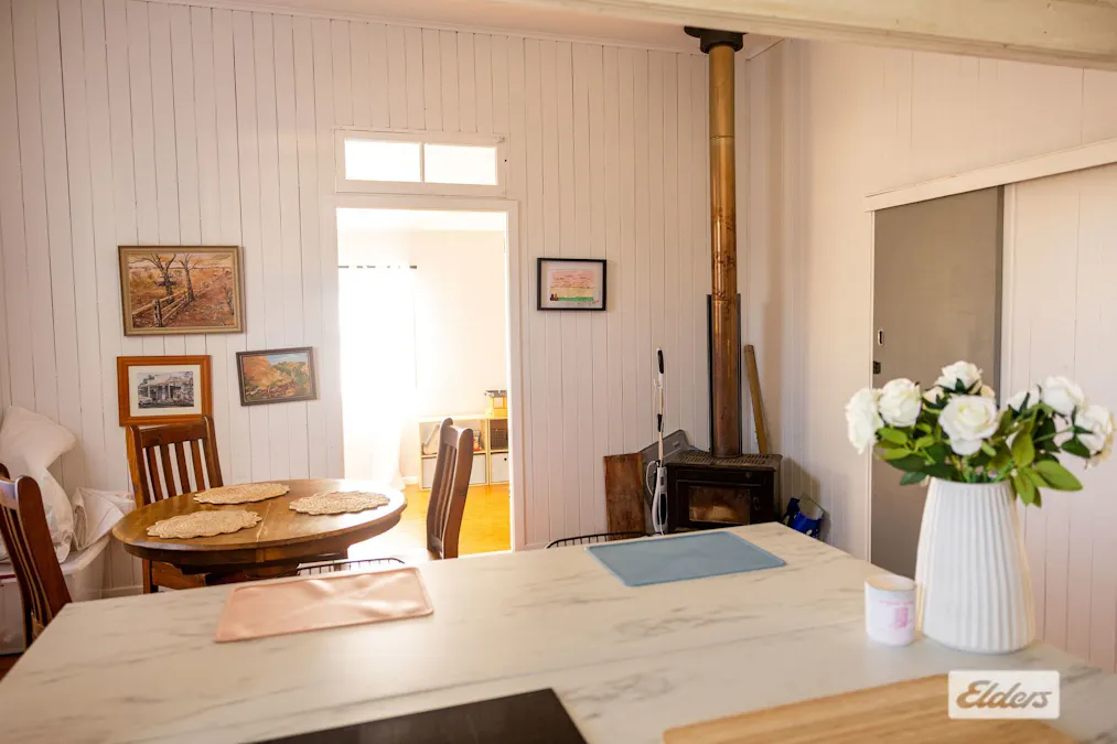 132 Arthur Street, Roma, QLD, 4455 - Image 2