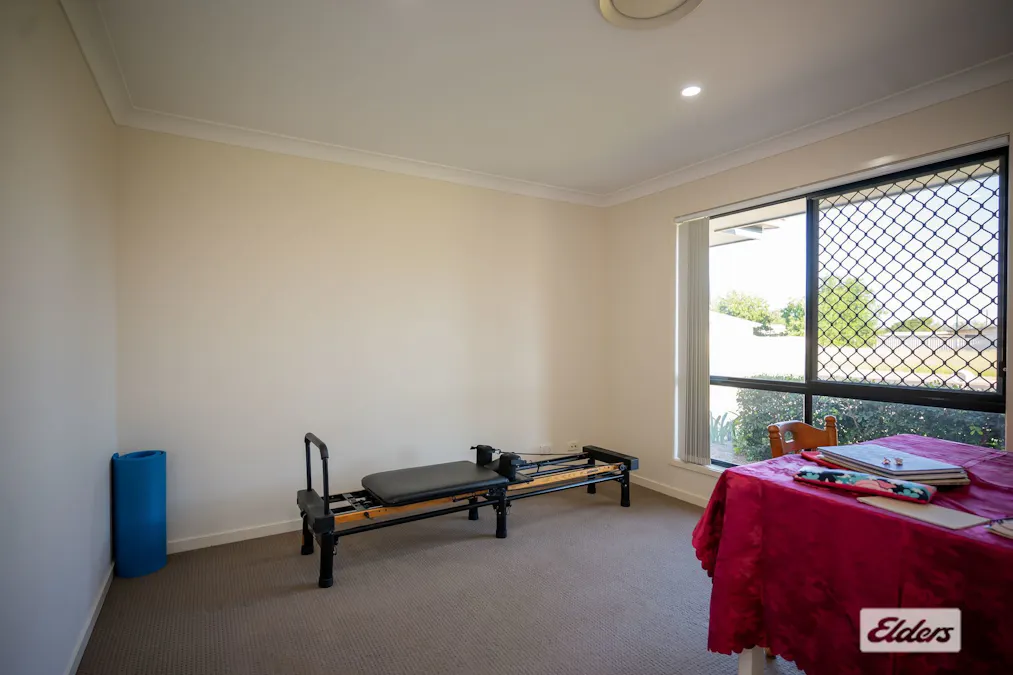 13 Courtney Street, Roma, QLD, 4455 - Image 8