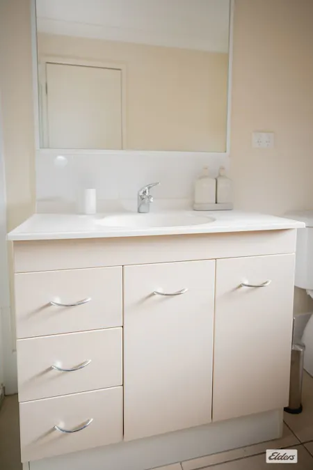 13 Courtney Street, Roma, QLD, 4455 - Image 12