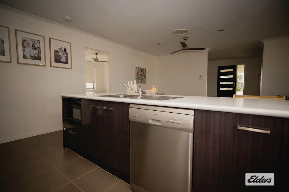 68 Taylor Street, Roma, QLD, 4455 - Image 8