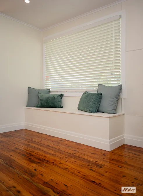 96 Miscamble Street, Roma, QLD, 4455 - Image 8