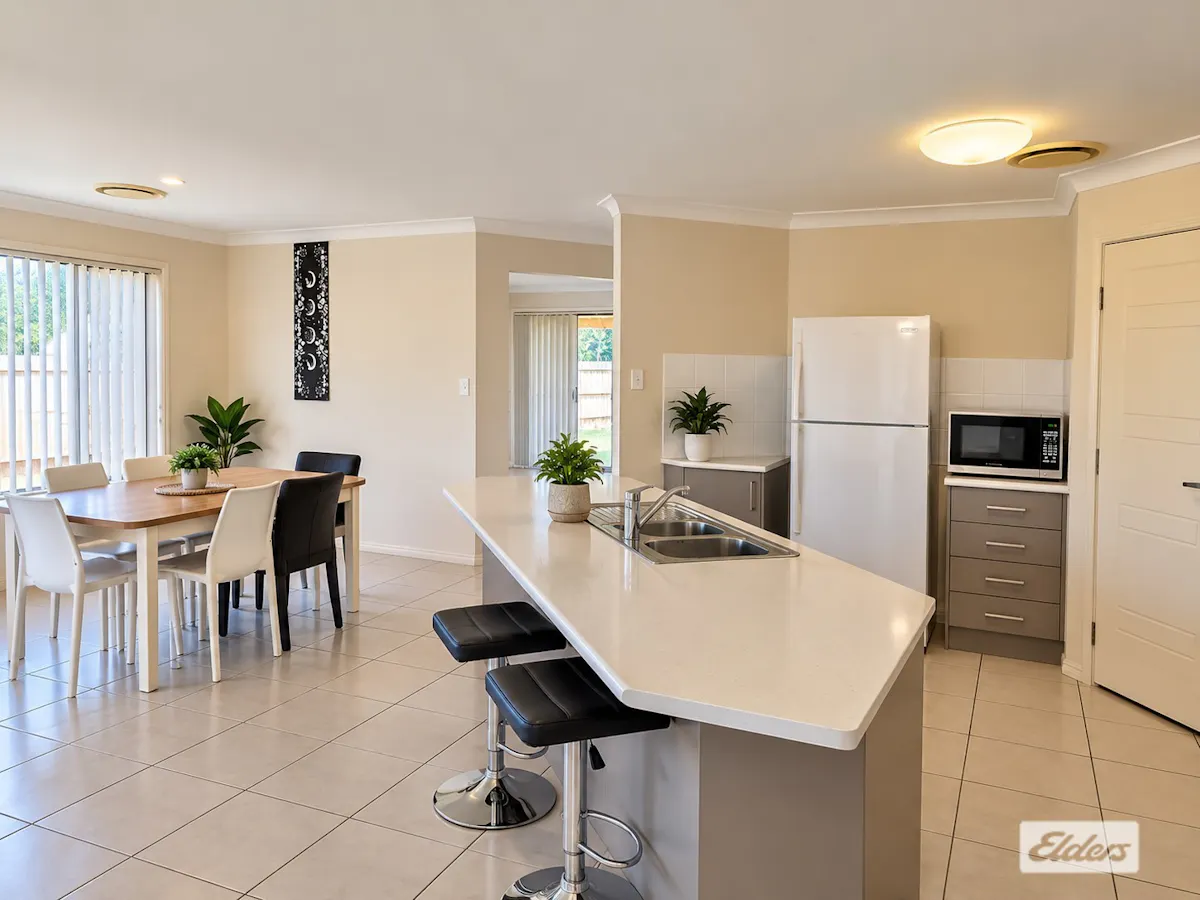 24 Campbell Street — photo 2 of 19