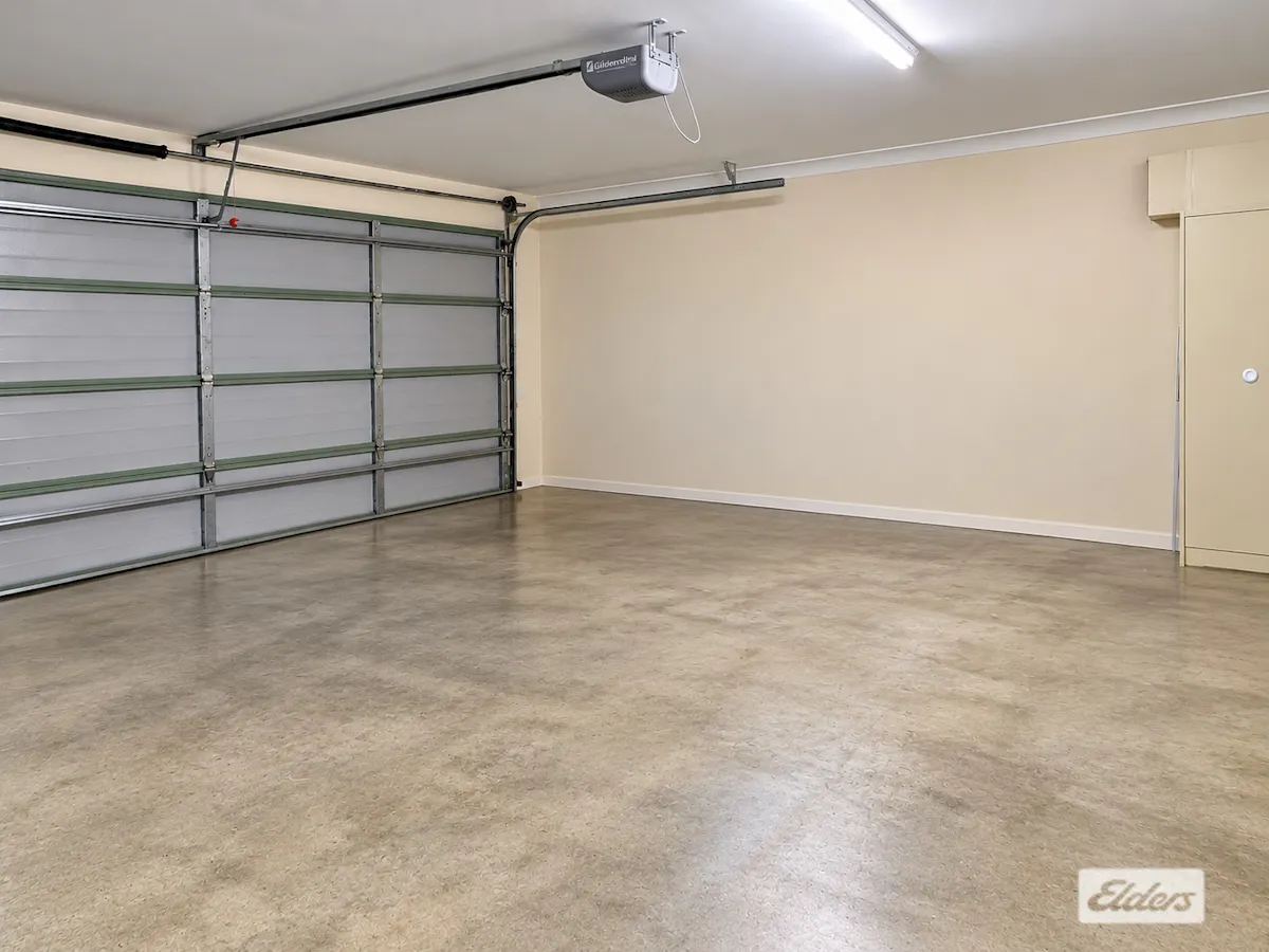 24 Campbell Street — photo 16 of 19