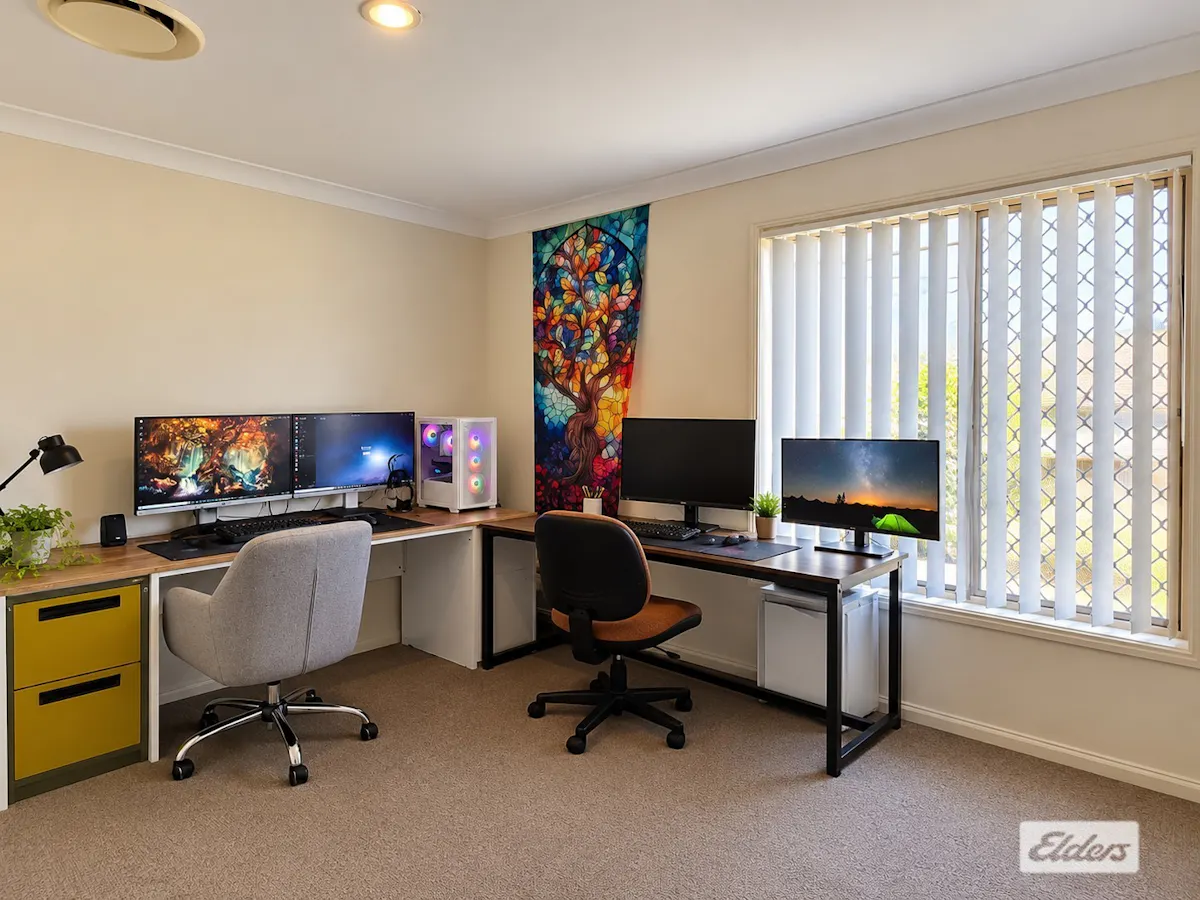 24 Campbell Street — photo 11 of 19