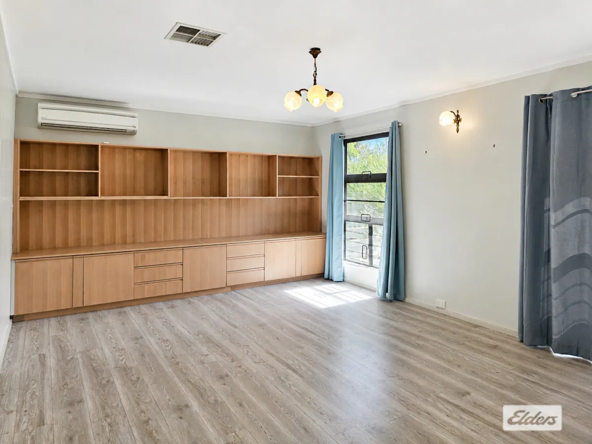 20 Colamba Street — photo 10 of 21