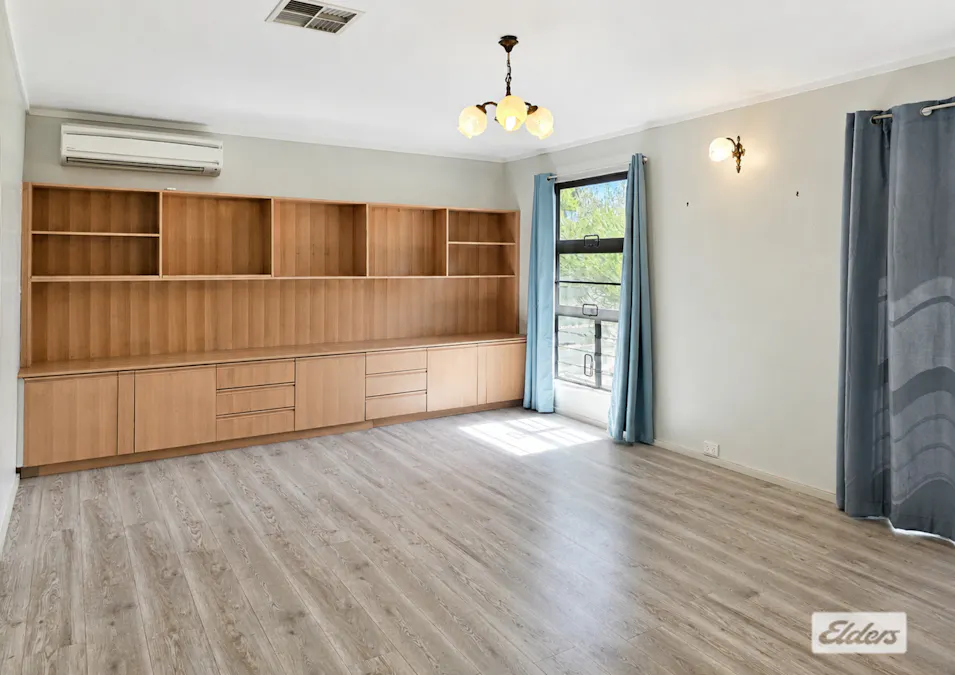20 Colamba Street, Miles, QLD, 4415 - Image 10