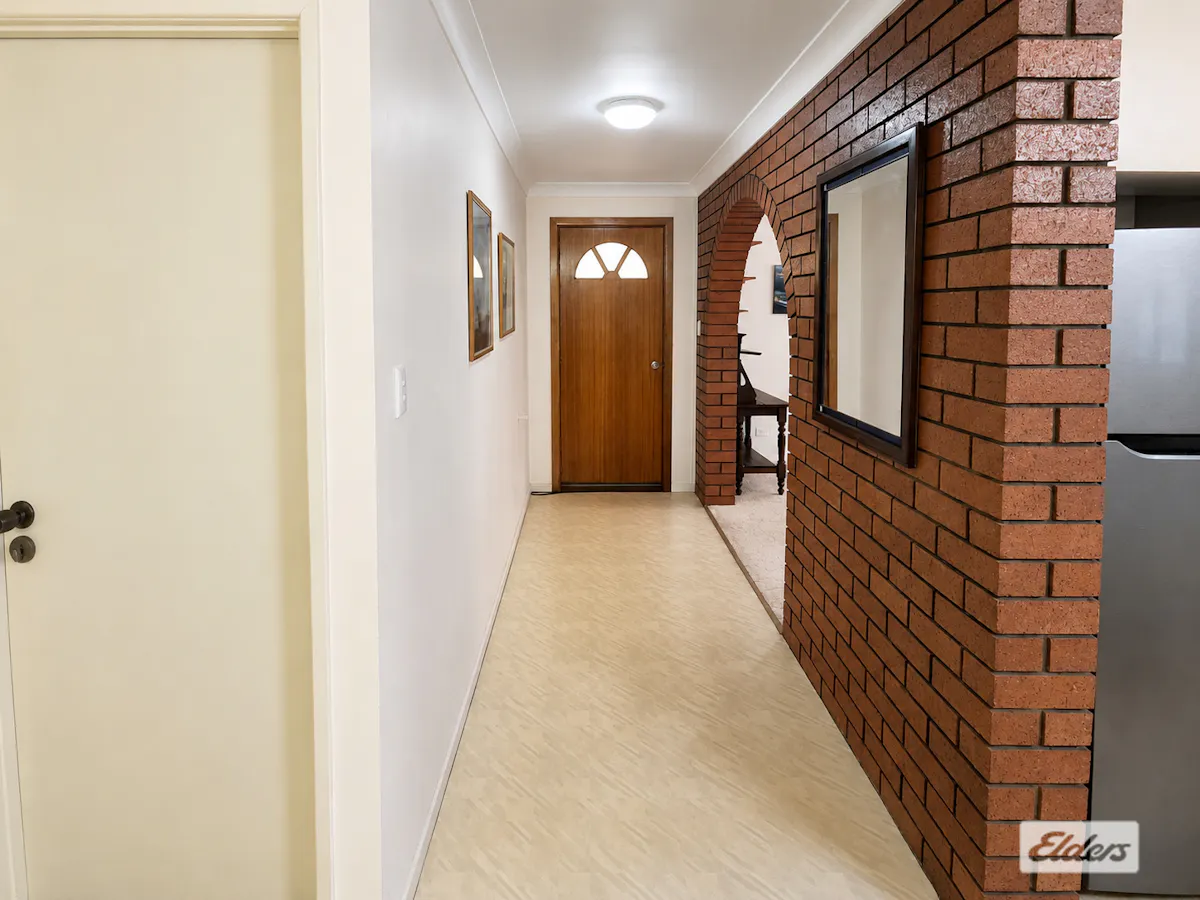 6 Hoffman Street — photo 4 of 23