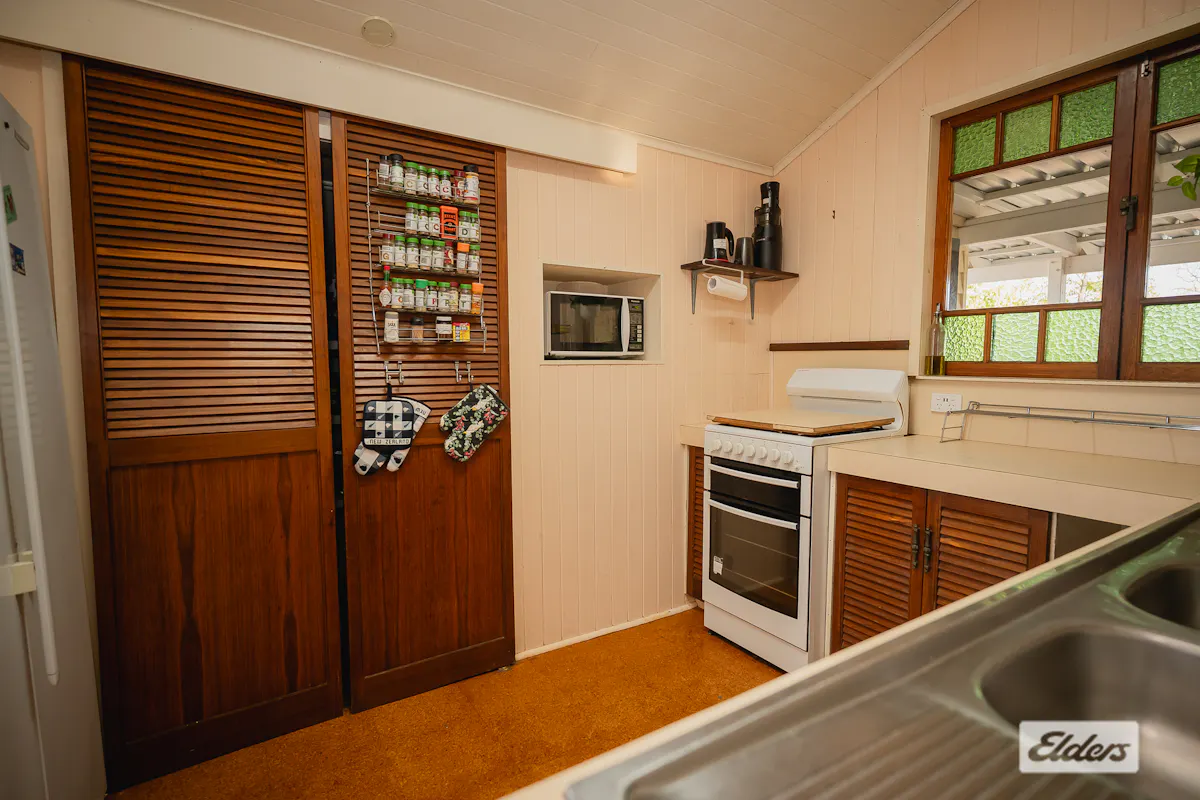 10 Fowles Street — photo 4 of 22