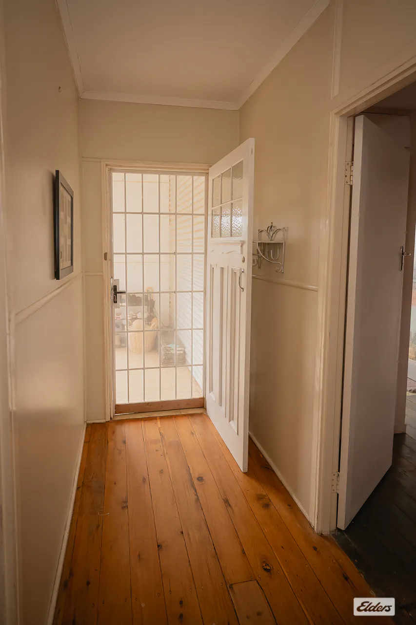 26 Duke Street — photo 2 of 21