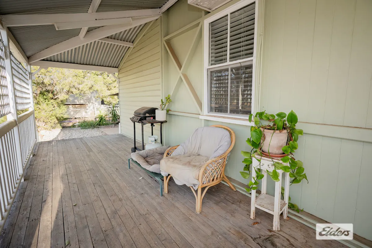 6 Russell Street — photo 2 of 22