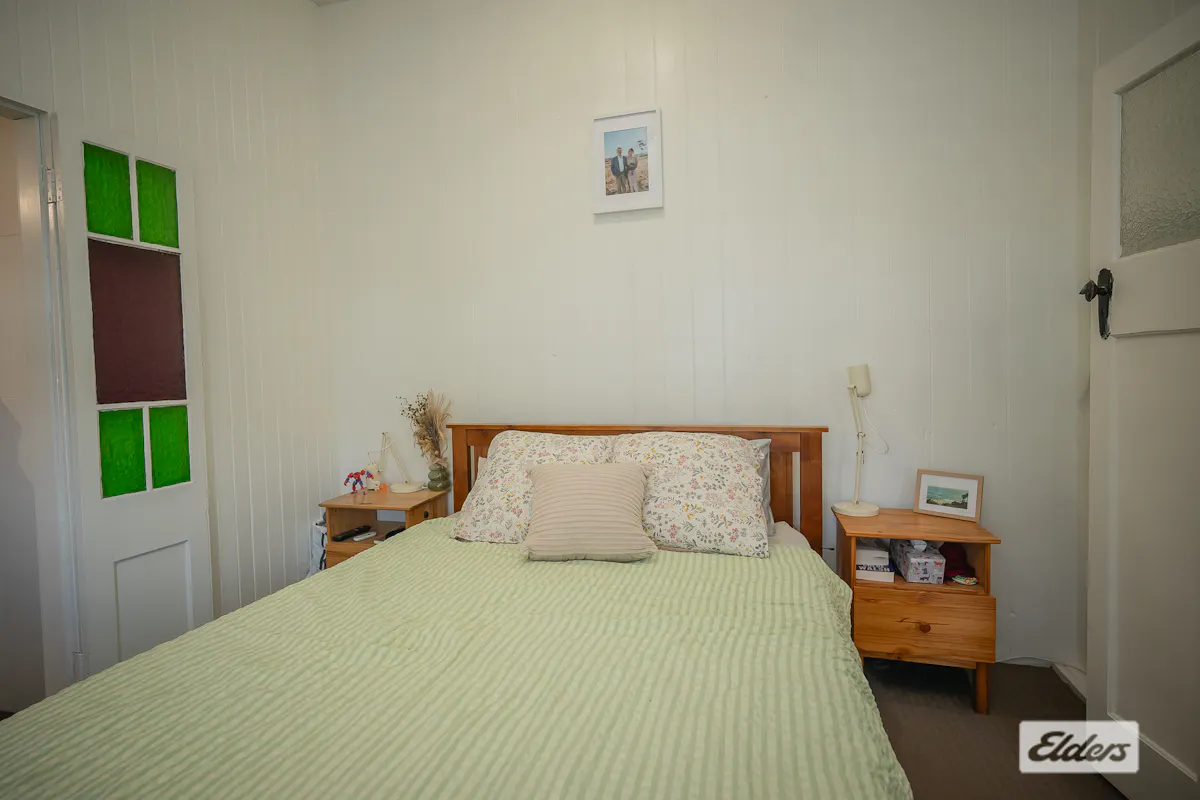 6 Russell Street — photo 10 of 22