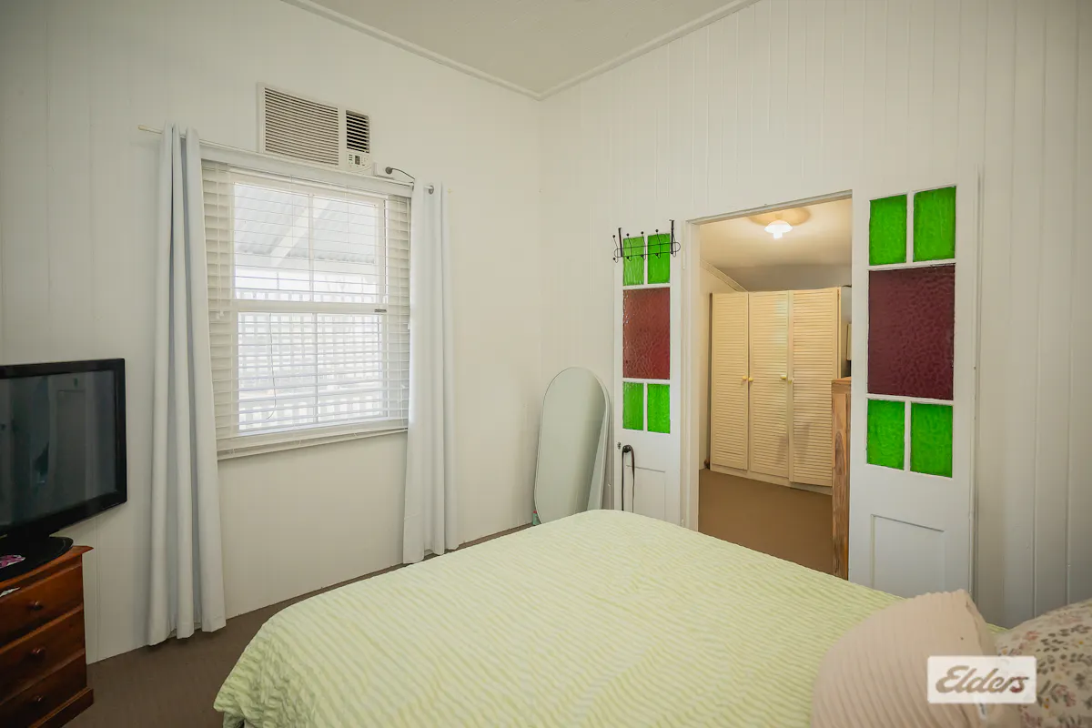 6 Russell Street — photo 11 of 22