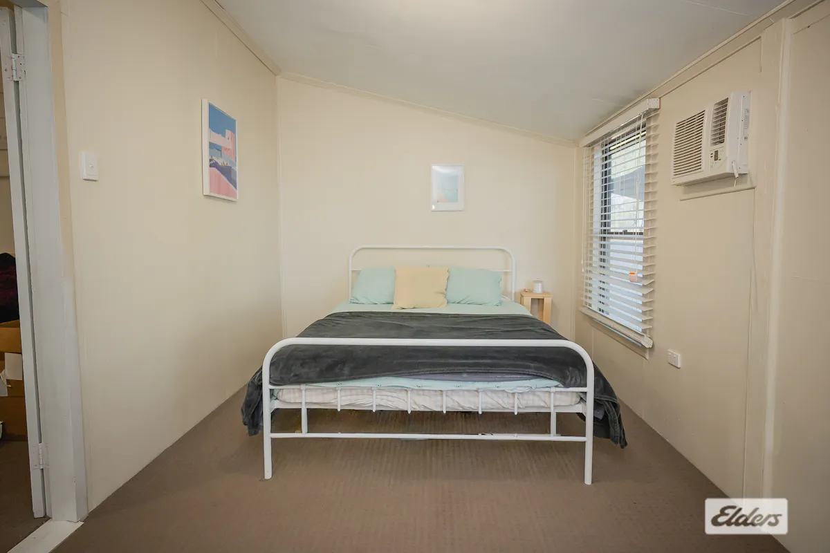 6 Russell Street — photo 12 of 22