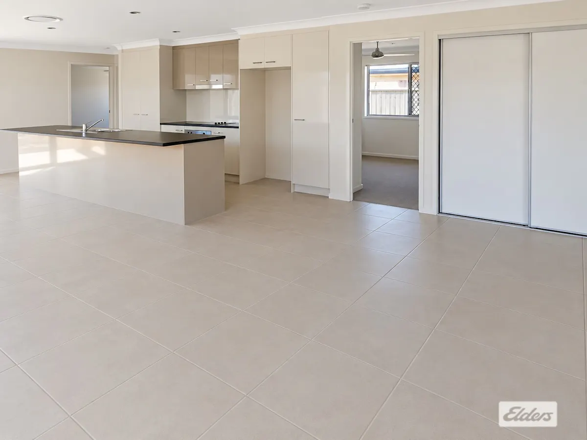 19 Ellem Drive — photo 3 of 12