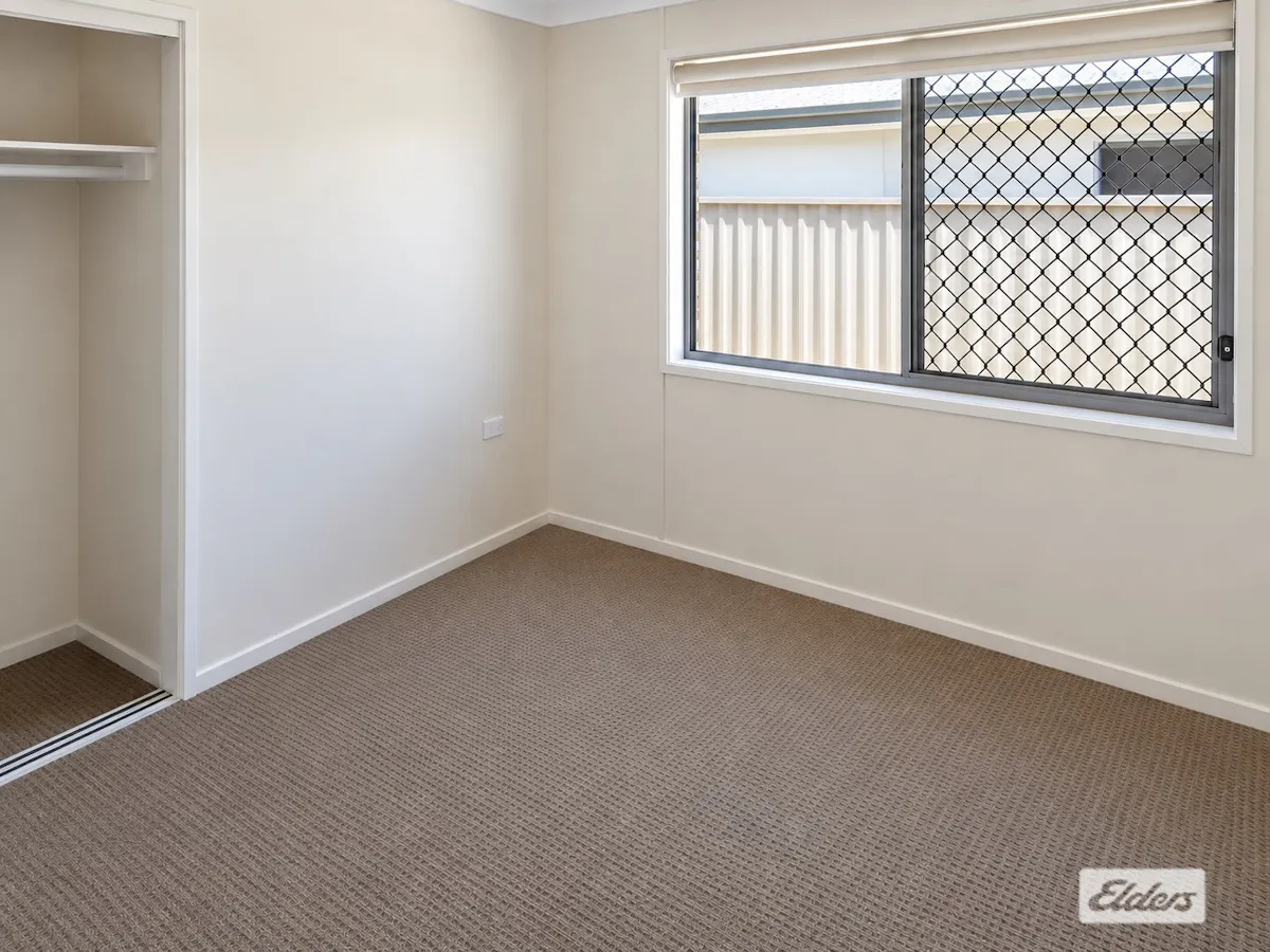 19 Ellem Drive — photo 7 of 12