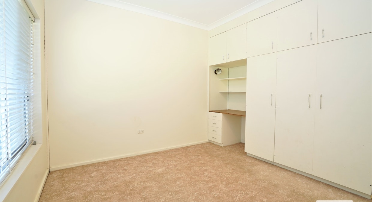 53 Ross Crescent, Griffith, NSW, 2680 - Image 8