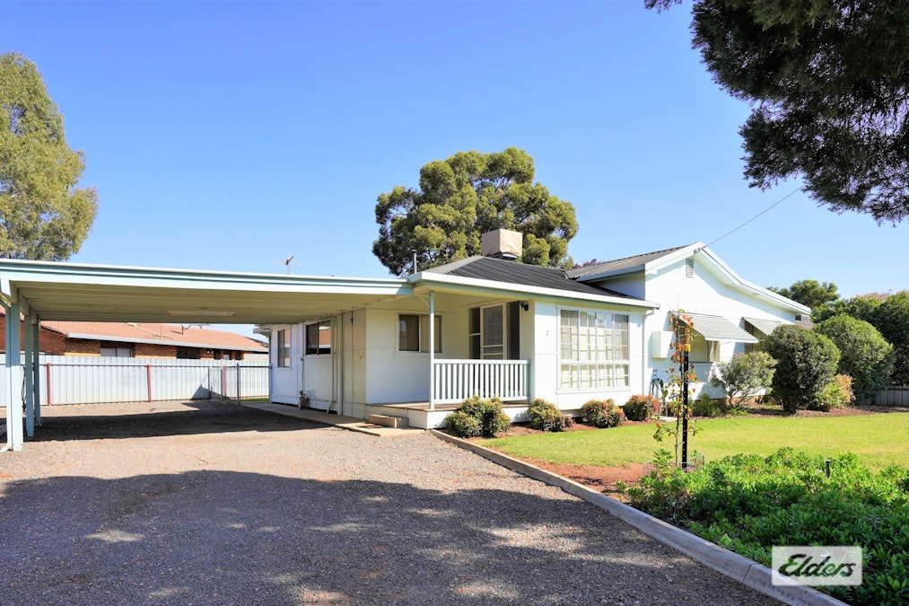 2 Chilvers Place, Griffith, NSW, 2680 - Image 2