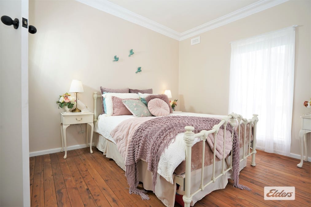 44 Lawson Crescent, Griffith, NSW, 2680 - Image 12