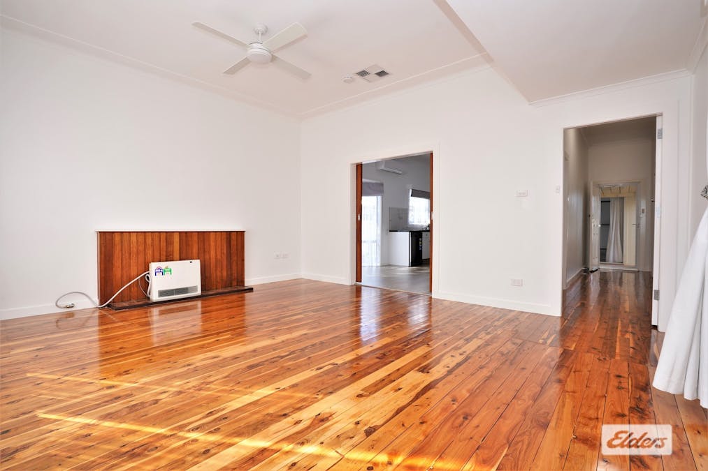 2 Lawson Crescent, Griffith, NSW, 2680 - Image 2