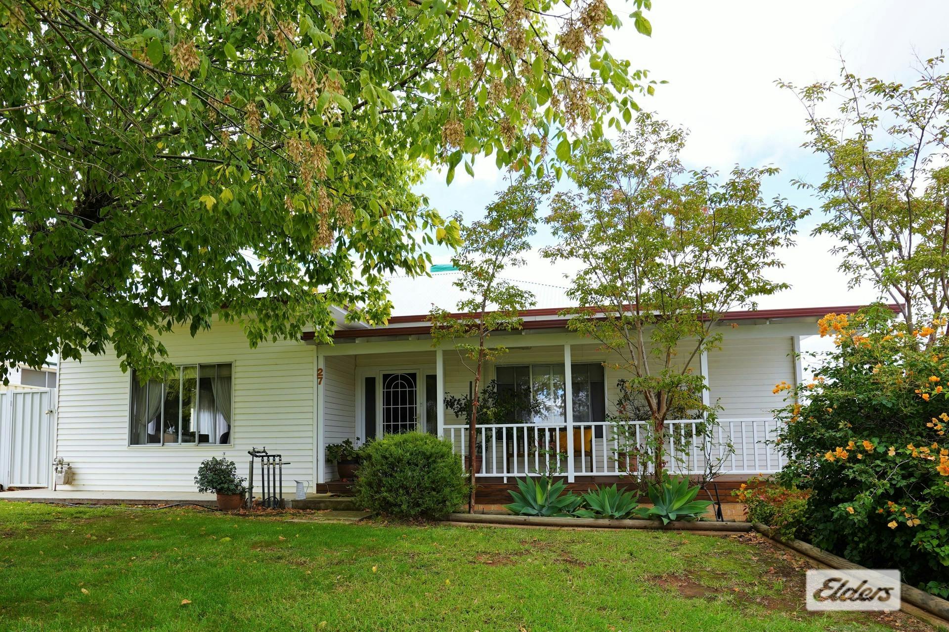 27 Boonah Street, Griffith, NSW, 2680 Sold Elders Real Estate