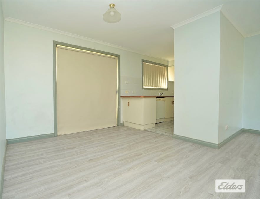 1/213 Wakaden Street, Griffith, NSW, 2680 - Image 3