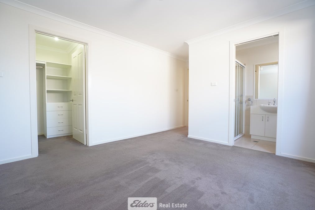 8C Salvanza Crescent, Griffith, NSW, 2680 - Image 5