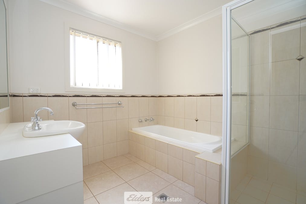 8C Salvanza Crescent, Griffith, NSW, 2680 - Image 9