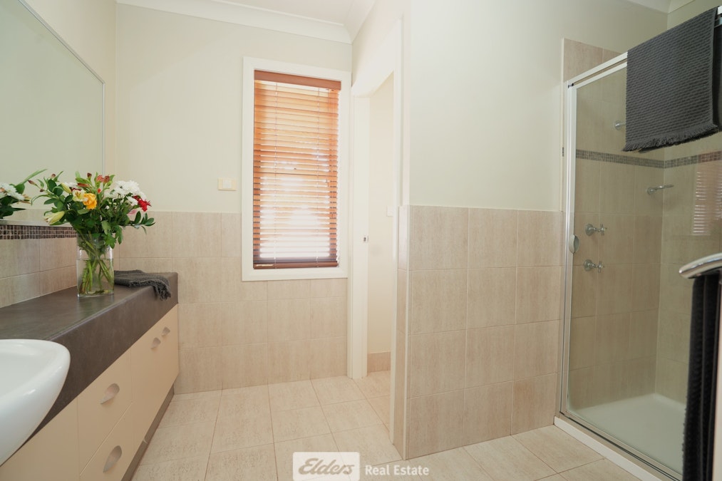 28 Dussin Street, Griffith, NSW, 2680 - Image 9