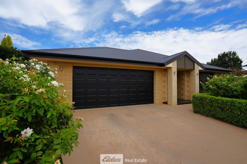 4 Angela Place, Griffith, NSW, 2680 - Image 1
